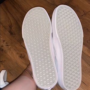 White vans! New!